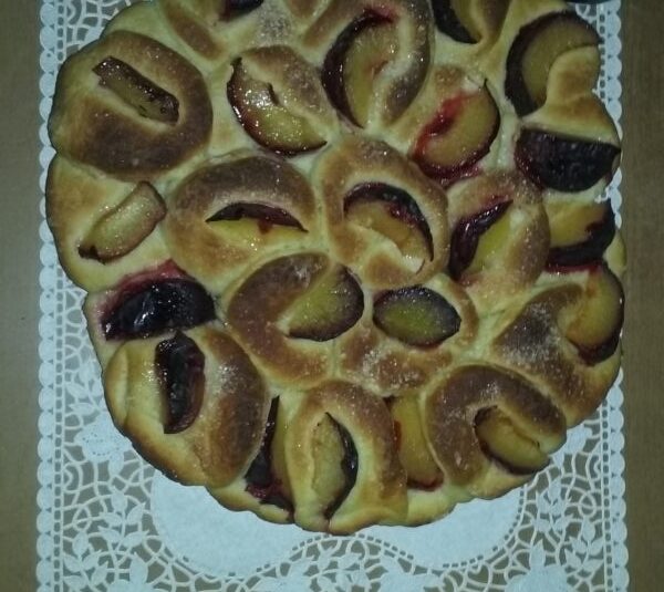 Pogača sa šljivama