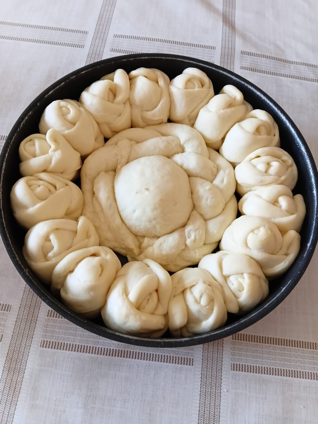 Carobna pogaca