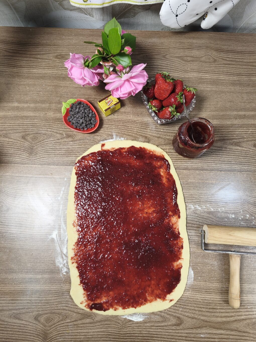 IMG_20260524_130749 Mirisna babka sa jagodama i crnom čokoladom