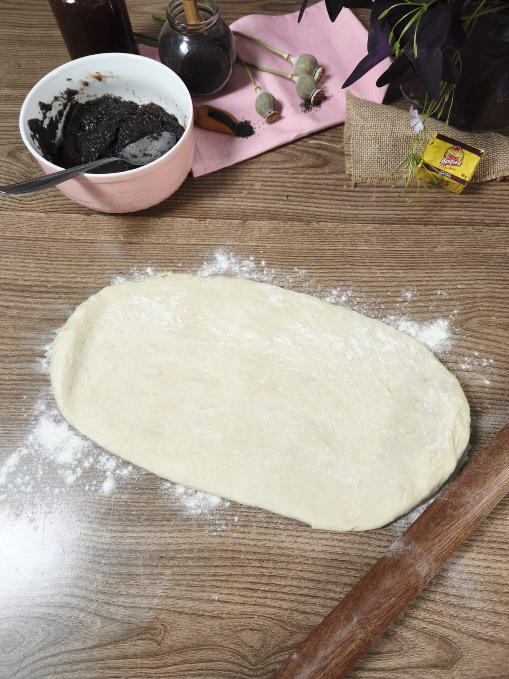 Posni pužići sa makom i pekmezom