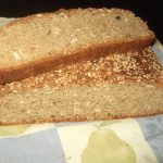 Integralni hleb od speltinog i raženog brašna
