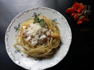 Gnezda od špageta
